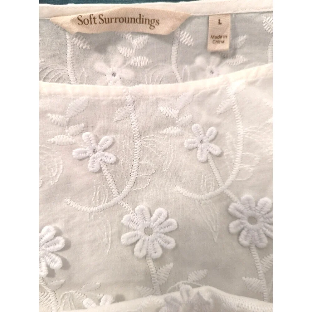 Soft Surroundings Blouse Tunic L Embroidered White Bishop Sleeves Boho Chic Glam - Picture 6 of 12